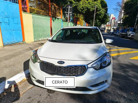 KIA CERATO 1.6 SX 16V FLEX 4P AUTOMÁTICO KIA CERATO 1.6 SX 16V FLEX 4P AUTOMÁTICO